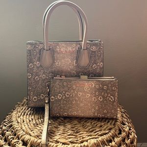 Michael Kors Handbag & matching wallet
